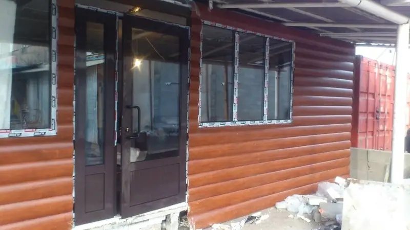 Алюминиевые окна, витражи, форточки перегородки из холодной серии — фото 2