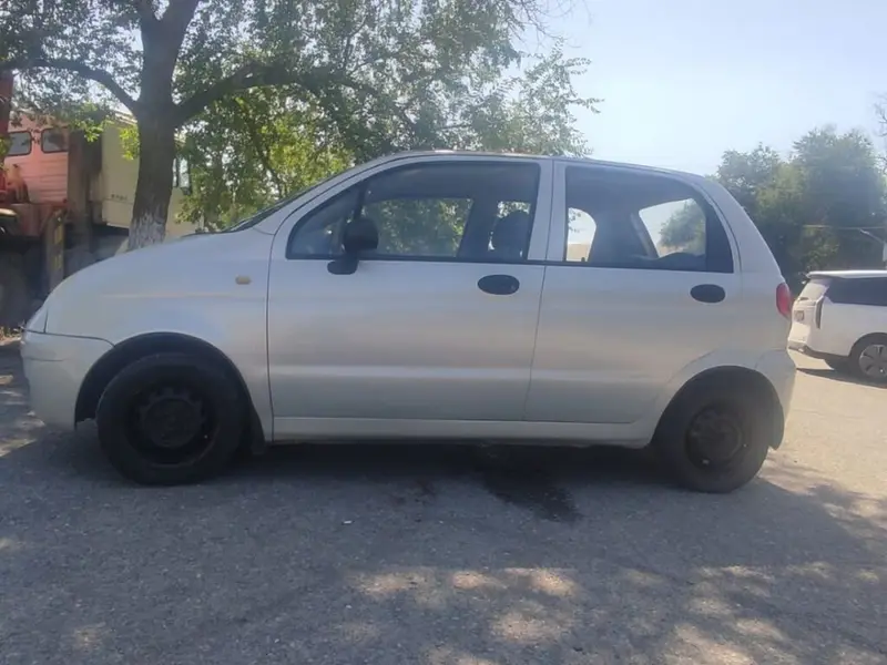 Сдаю Daewoo Matiz под выкуп, серебристый хэтчбек 5 дверей. 2006г — фото 2