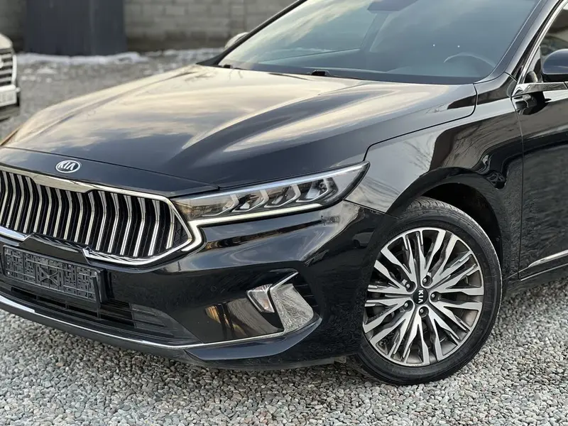 Сдаю Kia K7, Почасово, Без водителя — фото 4