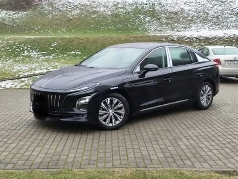 Сдаю Hyundai Sonata, Посуточно, Без водителя — фото 4