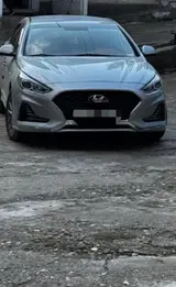 Сдается в аренду семейный автомобиль Hyundai Sonata (седан), не для