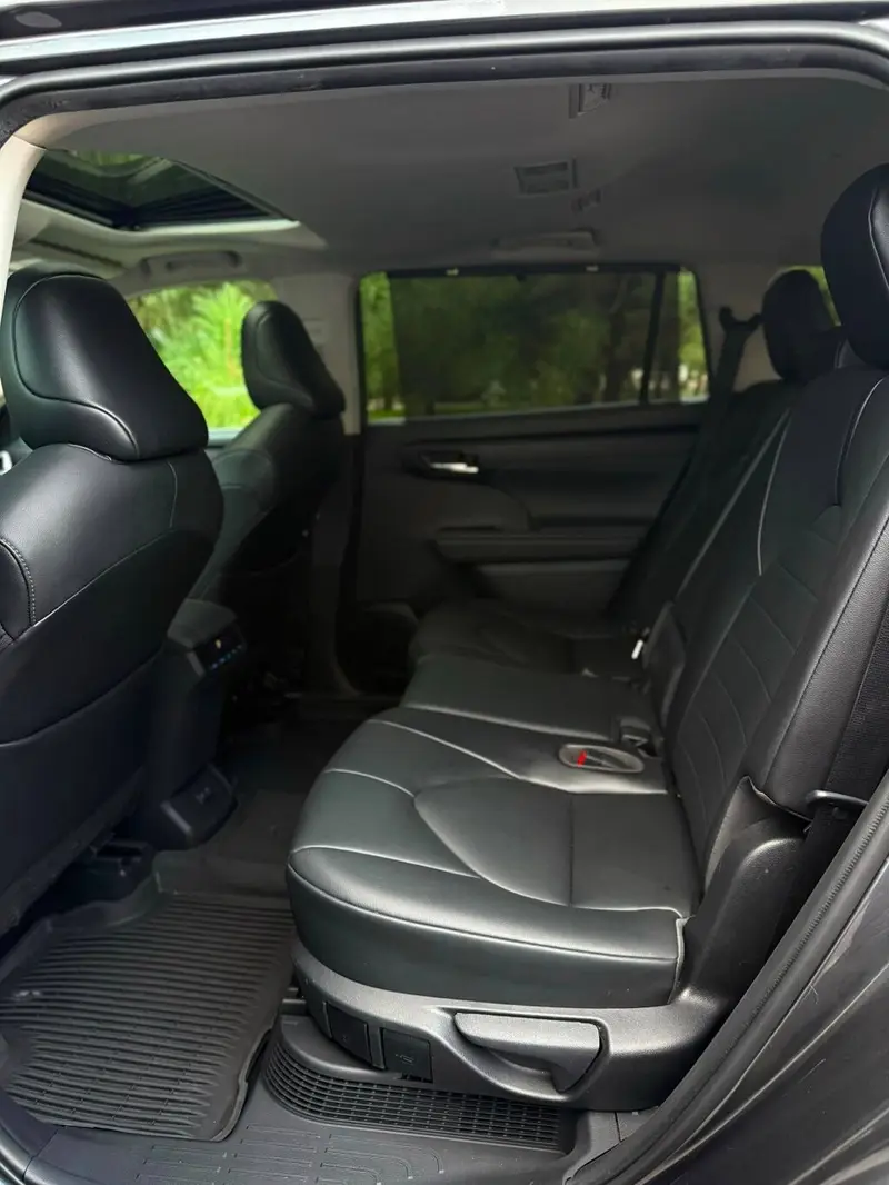 Сдаю Toyota Highlander, Посуточно, Без водителя — фото 5
