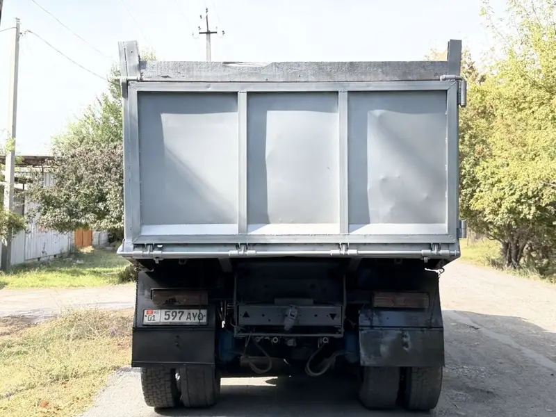 Заказать Камаз, Доставка щебня, угля, песка, чернозема, отсев — фото 5