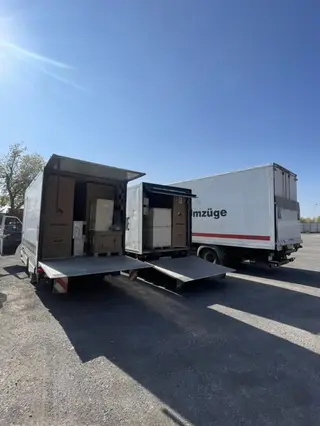Грузоперевозки с грузчиками фургонах Mercedes Sprinter