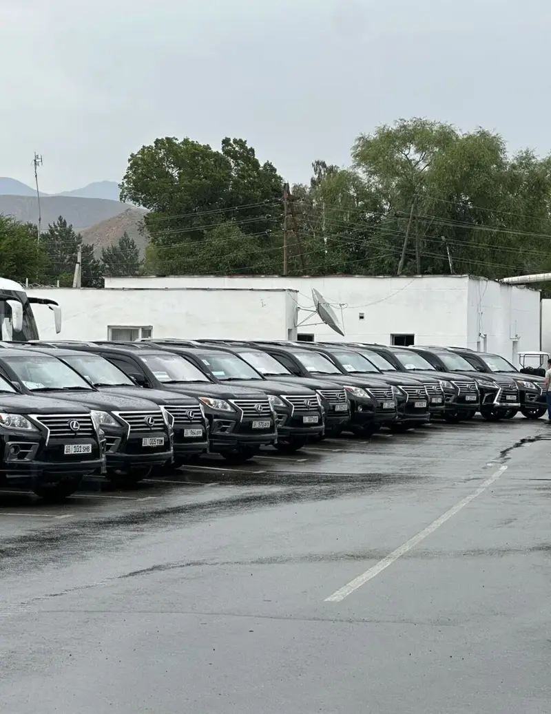Прокат авто Аренда авто Трансферы из Аэропорта Кортеж Свадьба Поездки — фото 3