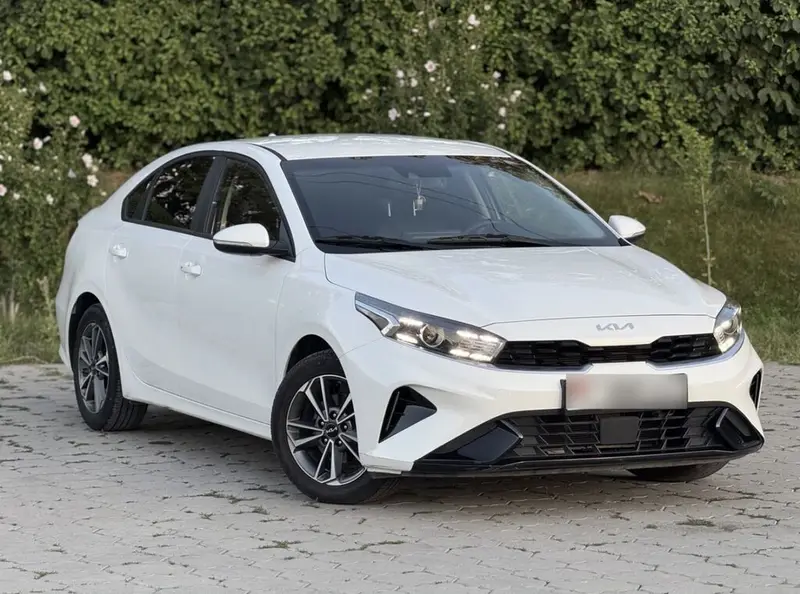 Сдается в аренду KIA K3, На посуточный и длительный срок. В идеальном — фото 3
