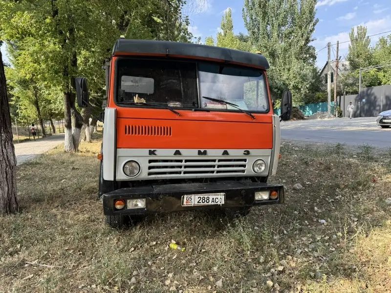 Заказать Камаз, Доставка щебня, угля, песка, чернозема, отсев — фото 3