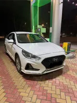 Частная аренда авто Арендага таксиге унаа берилет — Hyundai Sonata