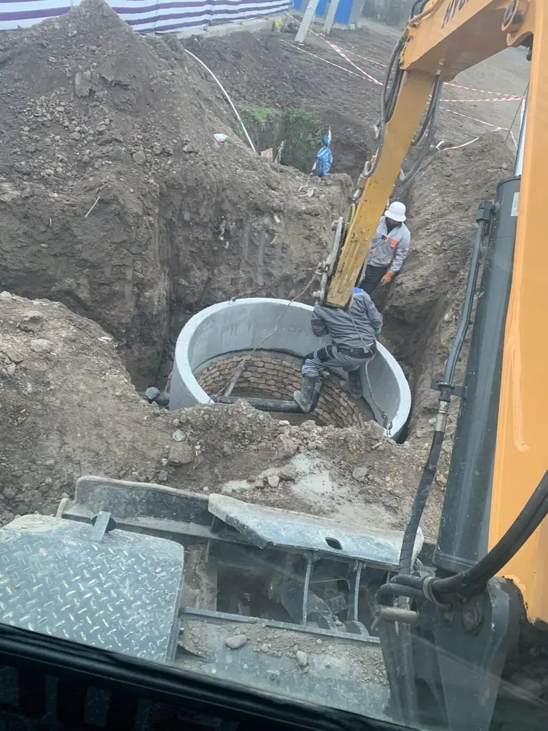 Услуги экскаватора — фото 5