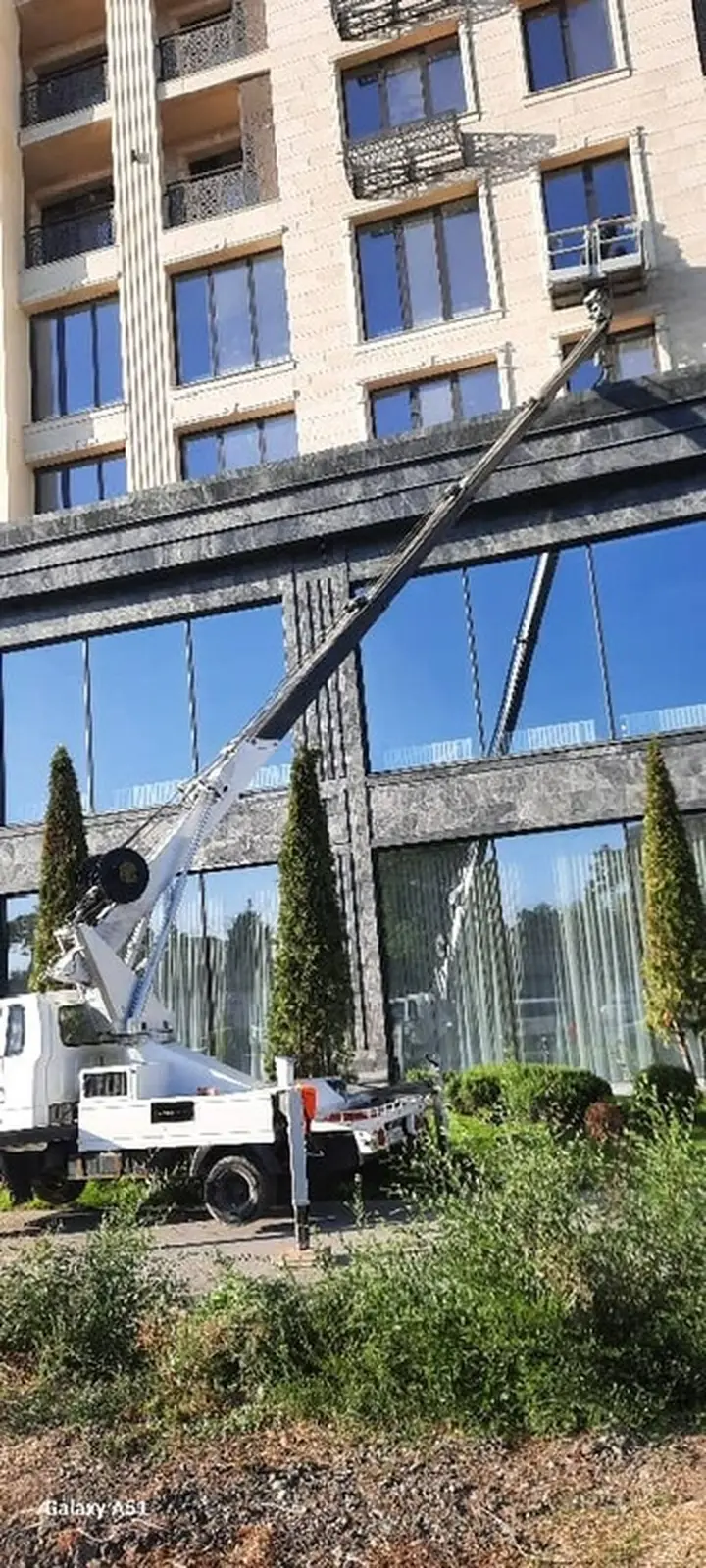УСЛУГИ АВТОВЫШКА Стрела 21 м 2000с Стрела 28 м 2500с Стрела 12 м — фото 2
