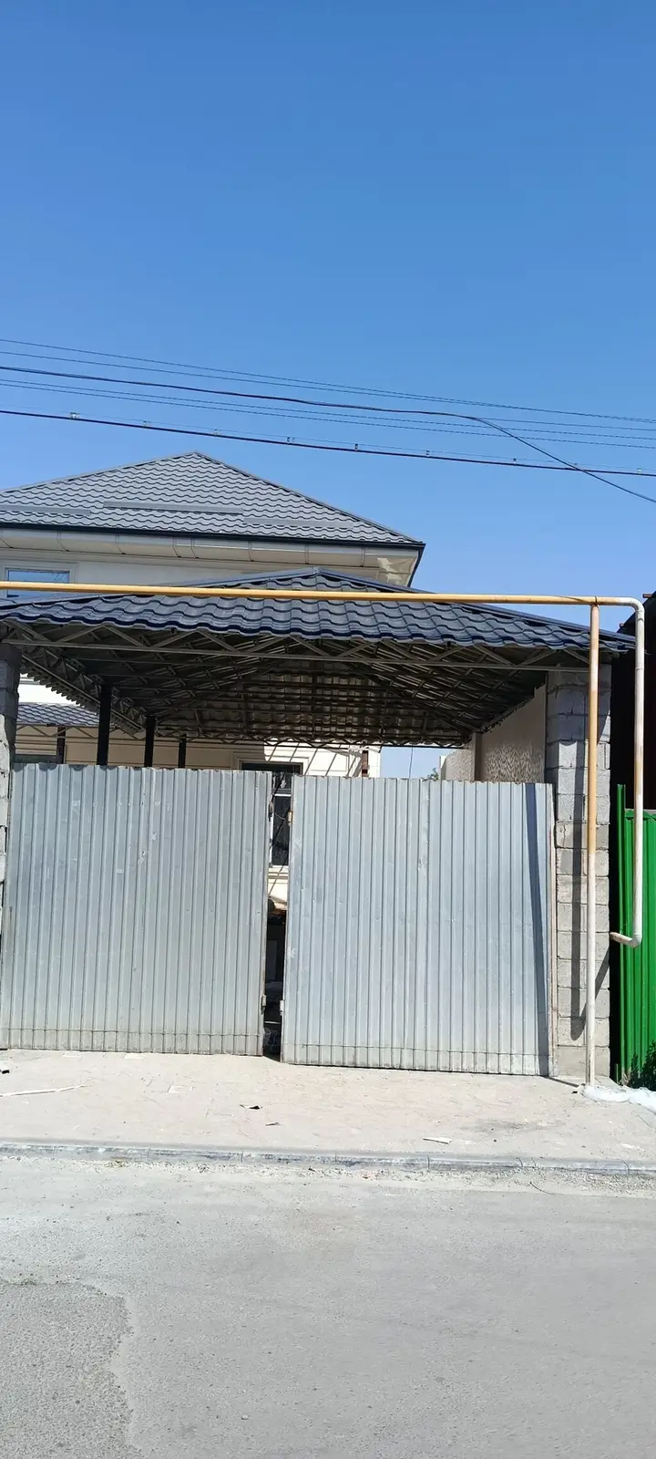 Изготовление и монтаж навесов и крыш из металлоконструкций — фото 2