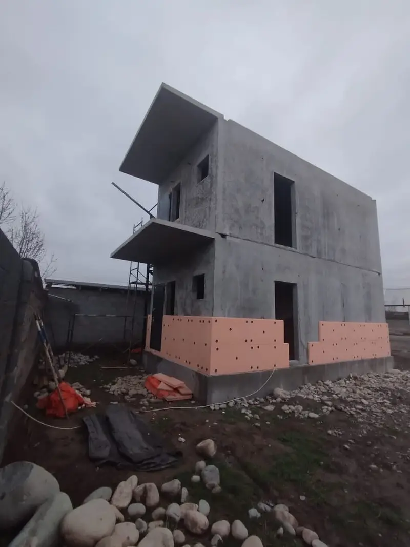 Есть 2 размера 1] шириной 4м длиной 8м 32 кв м, цена 4800 $ 2] шириной — фото 5