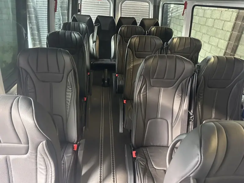 БУС НА ЗАКАЗ 🚌 Mercedes-Benz Sprinter пассажирский микроавтобус ‏ •17 — фото 3