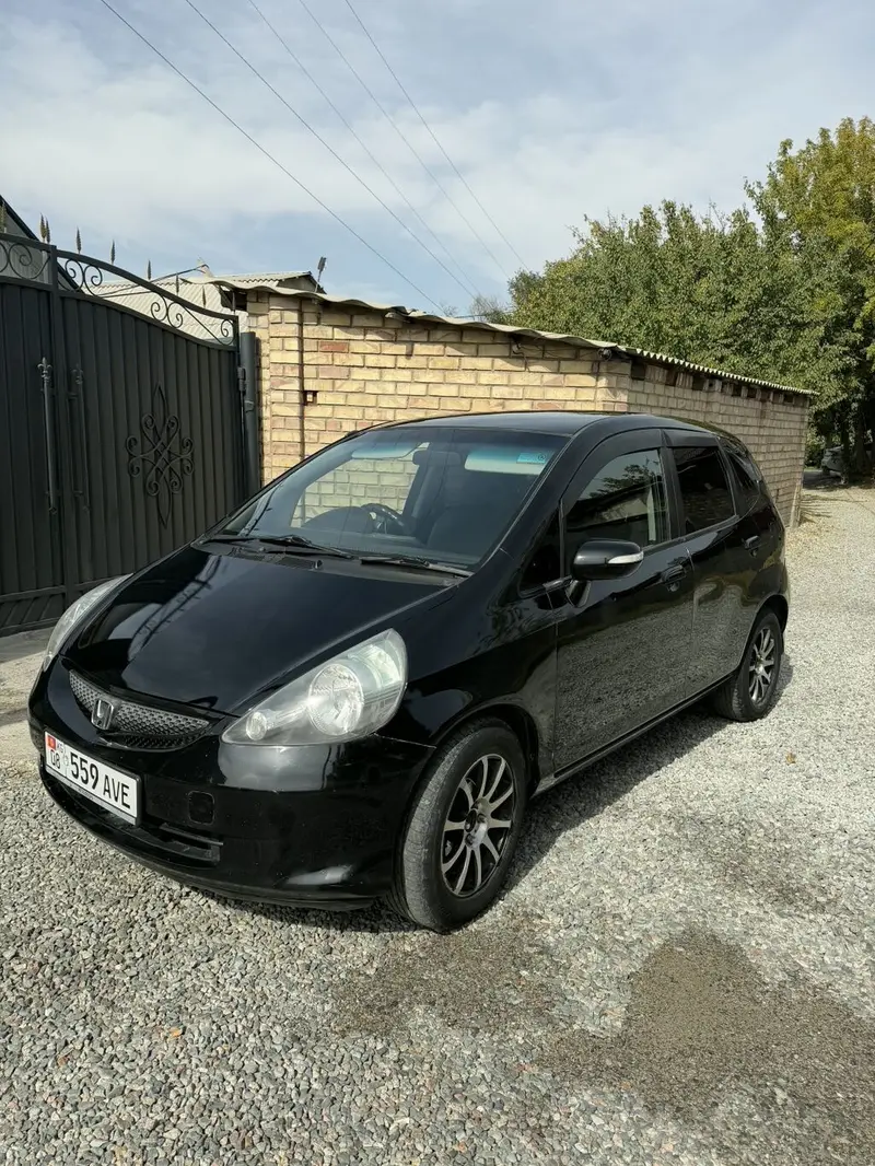 Сдаю Honda Fit под выкуп — фото 3