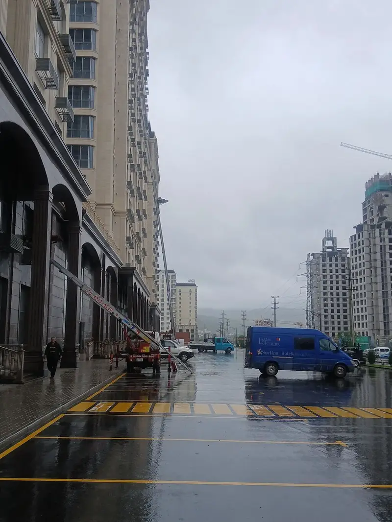 Услуги Автолифта Автовышка Кран подъёмника-грузового лифта на базе — фото 4