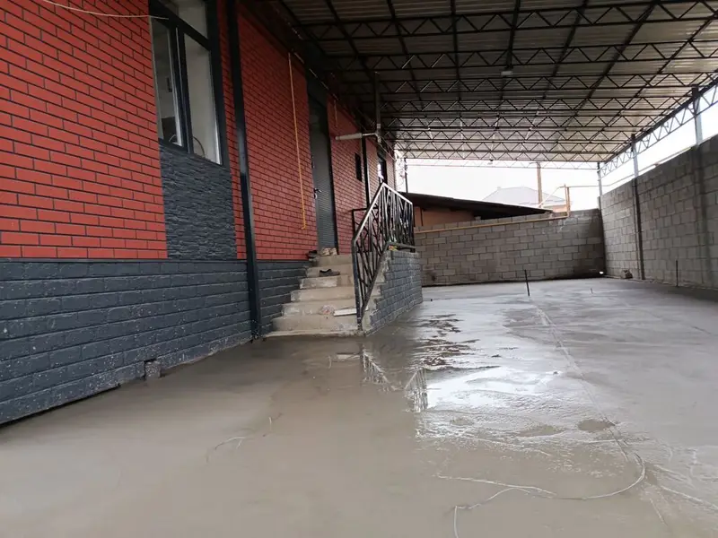 Бетонная отмостка/дорожка вокруг дома — фото 5