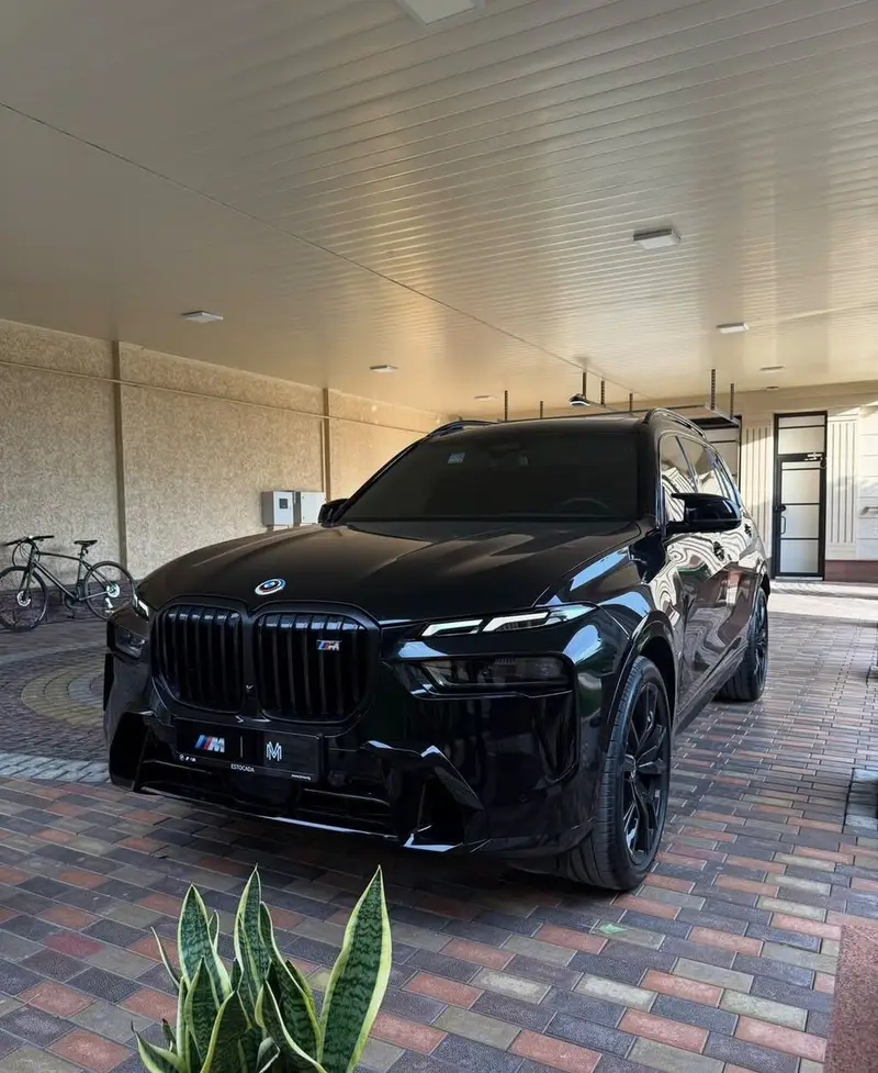 Сдаю BMW 5 series, Посуточно, Без водителя — фото 2