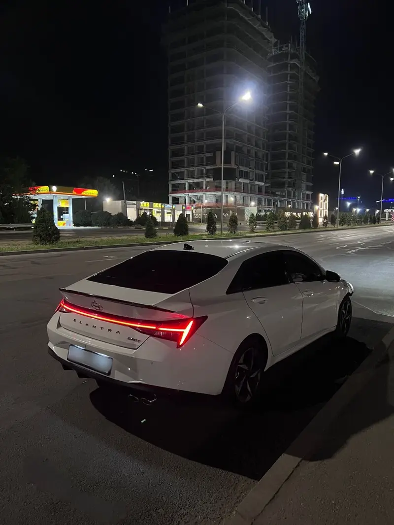Сдаю Hyundai Grandeur, Почасово, Без водителя — фото 3