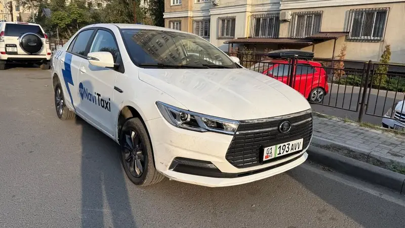 BYD Qin 2023 в аренду — фото 2