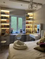 Продаю б/п 3к.кв 105 серия, 65 м2. Асанбай,41. Этаж 5/5 имеется