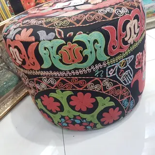 Тамбурная вышивка