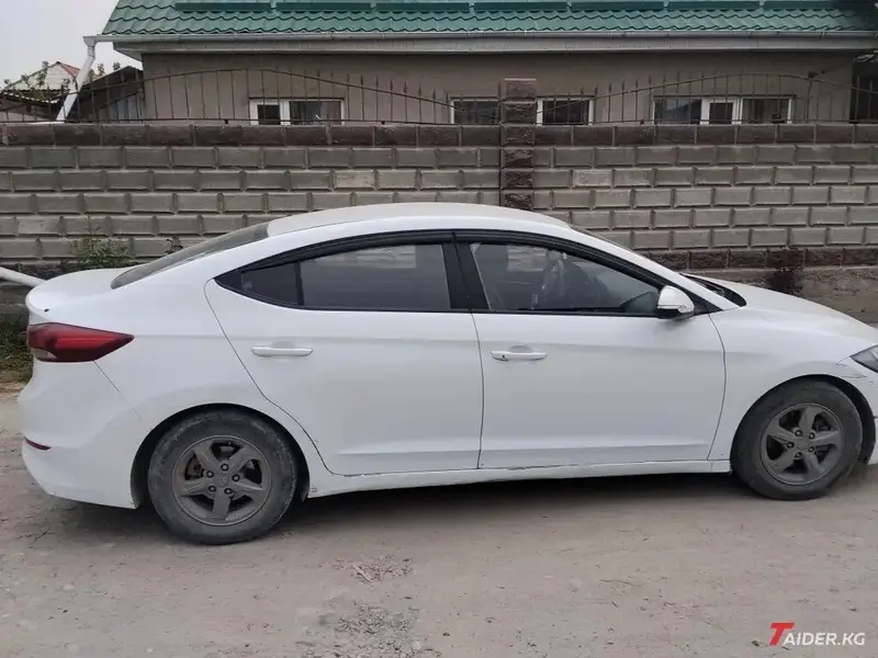 Авто в аренду Хундай аванте Машины на газу Минимальный срок аренды 3 — фото 2