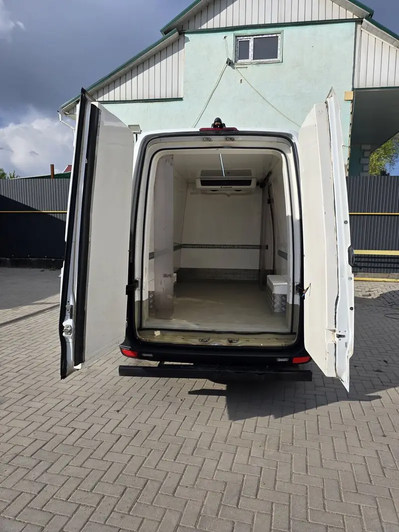 Mercedes-Benz Sprinter рефрижераторный фургон. — фото 4