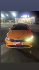 Сдаю Kia K5, Посуточно, Без водителя