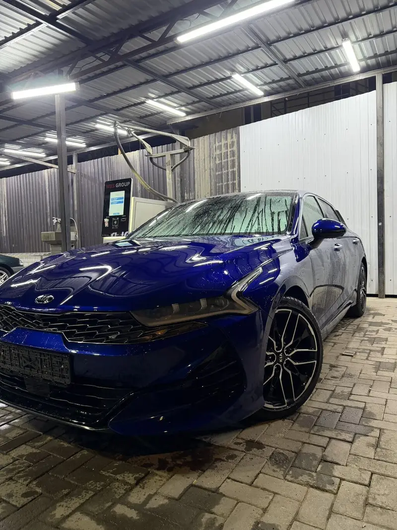Сдаю Kia K5, Почасово, Без водителя — фото 4