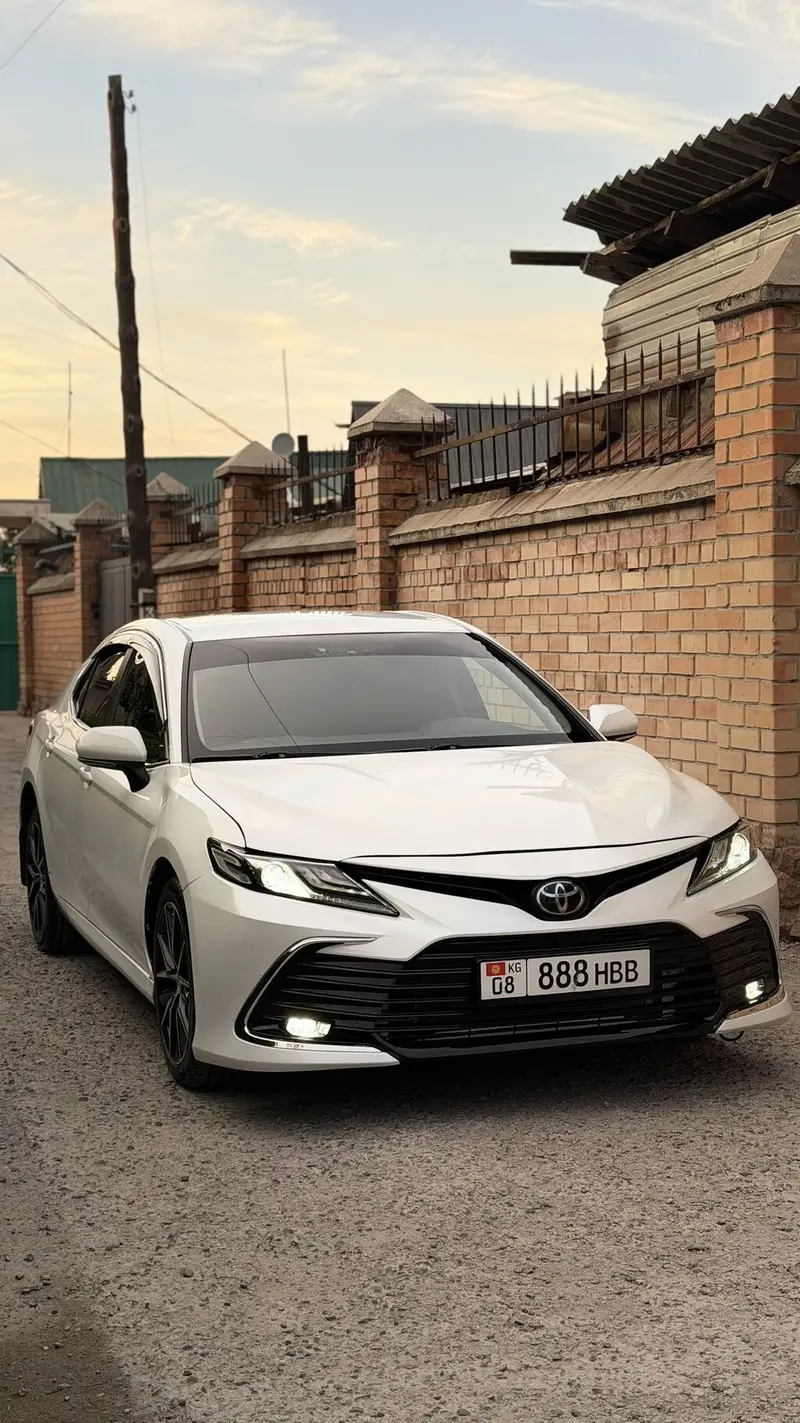 Сдаю Toyota Camry, Посуточно, Без водителя — фото 6